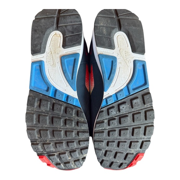 Nike Kids' Navy and Neon Sneakers - Picture 5 of 6